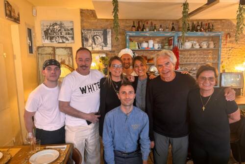 Tullio Solenghi e Massimo Lopez a Fano: insieme a cena all’Osteria dalla Peppa