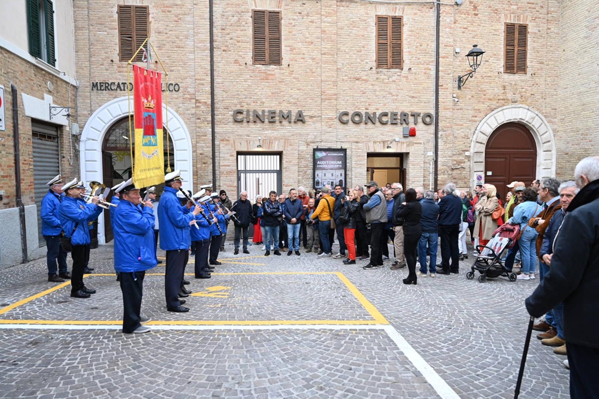 L'inaugurazione del cinema Concerto di Osimo