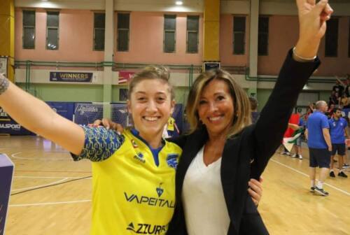 Falconara, le congratulazione del sindaco alle ragazze del futsal