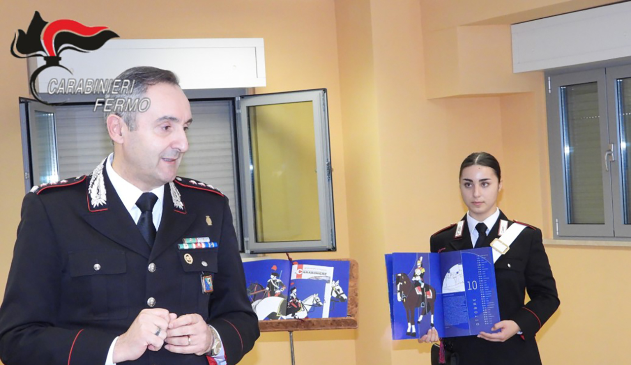 Presentato anche a Fermo il Calendario Storico dei Carabinieri 2025
