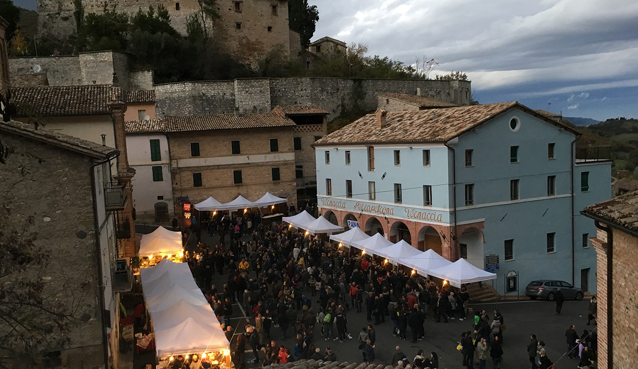 Appassimenti aperti_la piazza_3
