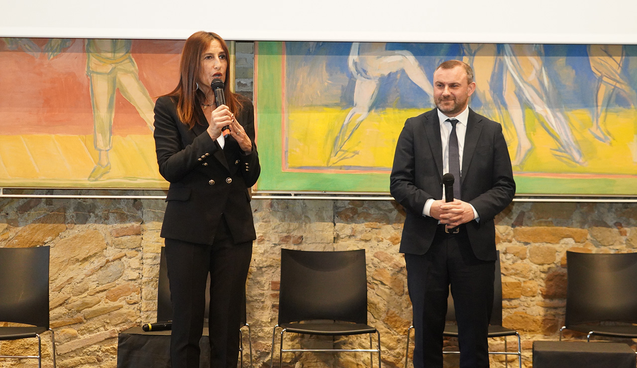 Alla Mole Vanvitelliana di Ancona “Donne in uniforme in prima linea – Forza e cambiamento, leadership e coraggio”.