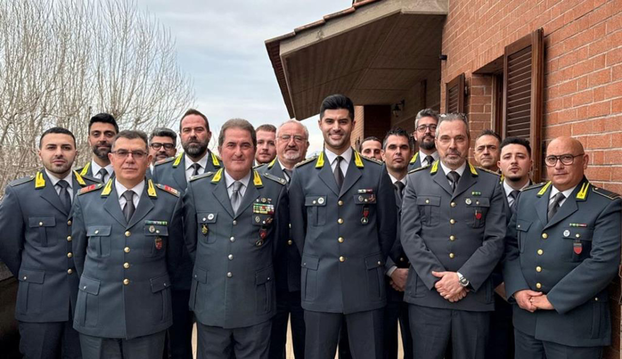 Guardia di Finanza, il Comandante regionale Marche in visita alla Compagnia di Falconara Marittima
