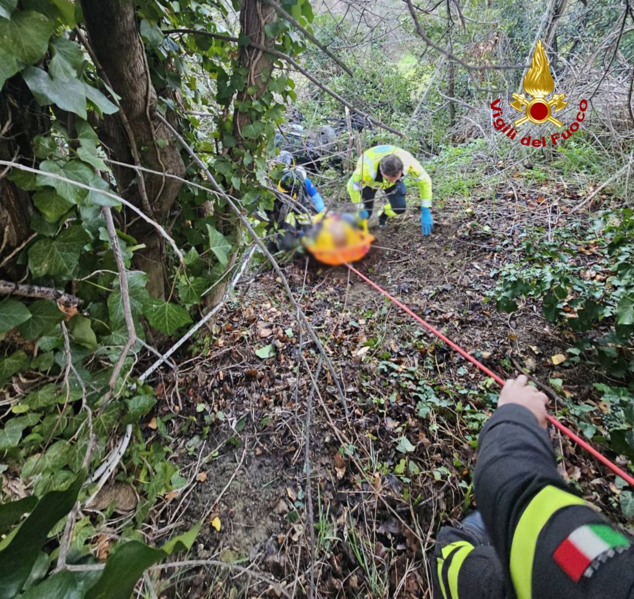 Incidente stradale Rotella (Ap)