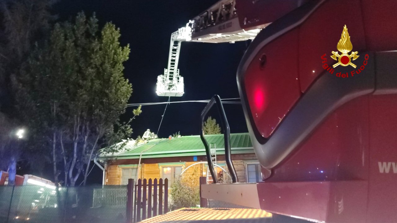 Petritoli, incendio