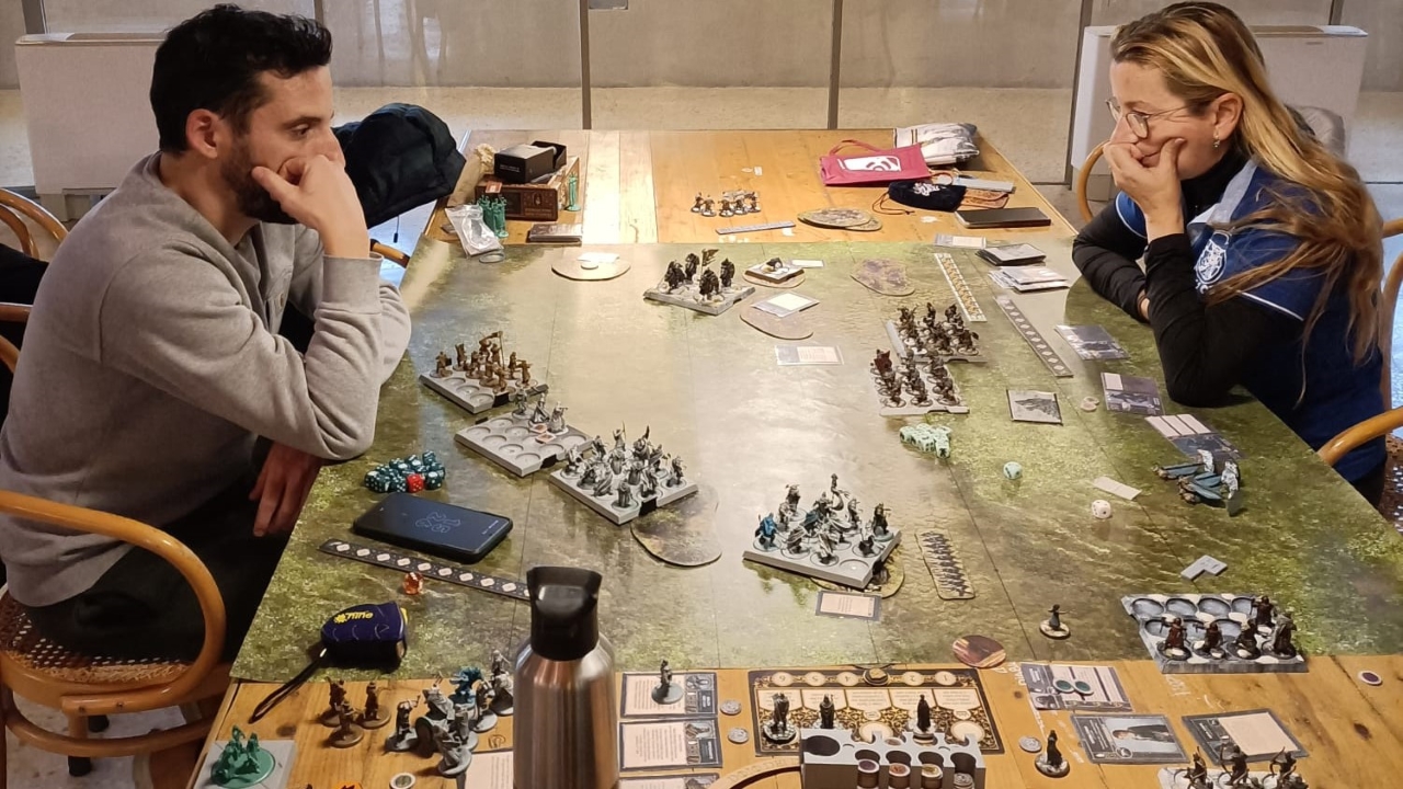 Battaglie tra miniature e giochi di ruolo a Senigallia con Sena Miniature Games