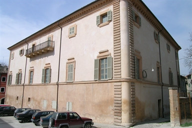 Palazzo Finaguerra