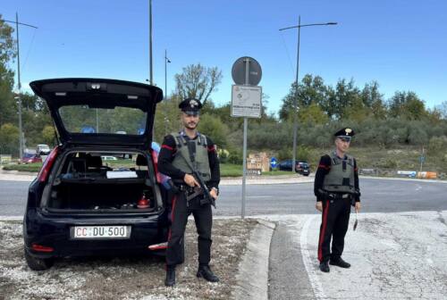 Controlli a tappeto dei carabinieri. Multa per il gestore di un bar a San Severino Marche