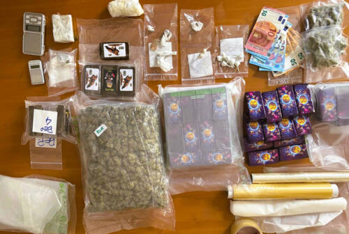 Ostra Vetere, in casa circa 6 chili di droga. Arrestati