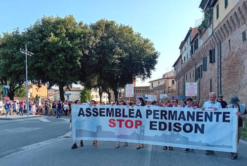 Jesi, progetto Edison: istruttoria pubblica dopo il corteo. Conferenza dei servizi: seconda convocazione