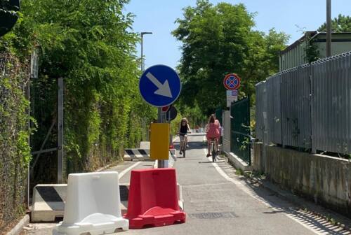 Pesaro, passaggio per motorini al Santa Marta. Andreolli: «Ora la ciclabile è pericolosa, scelta folle»