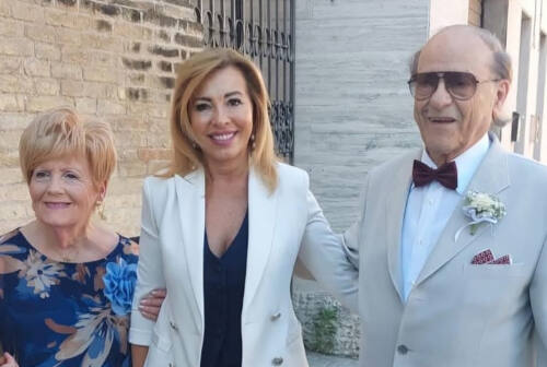 Falconara celebra i 60 anni di matrimonio di Nello Petinari e Nadia Argilli